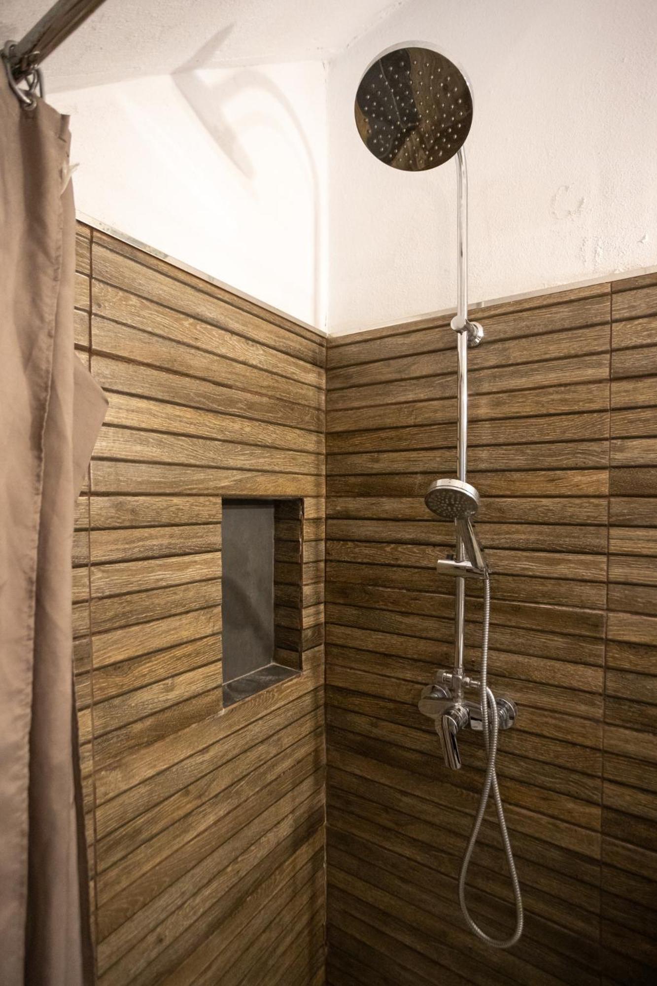 Naim Guest House Malaga Centro Dış mekan fotoğraf