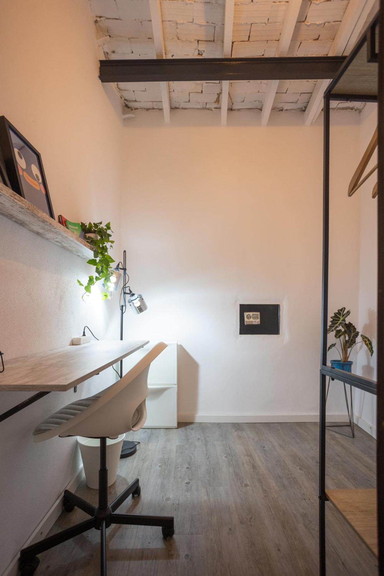 Naim Guest House Malaga Centro Dış mekan fotoğraf