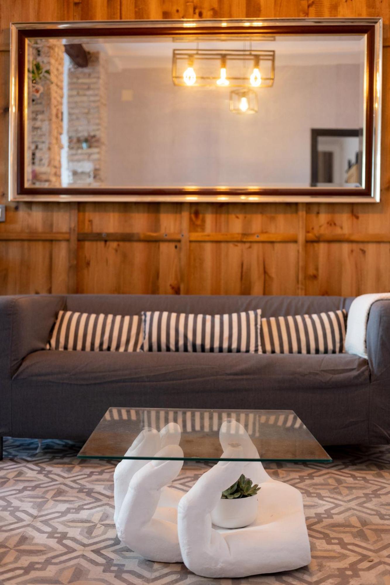 Naim Guest House Malaga Centro Dış mekan fotoğraf